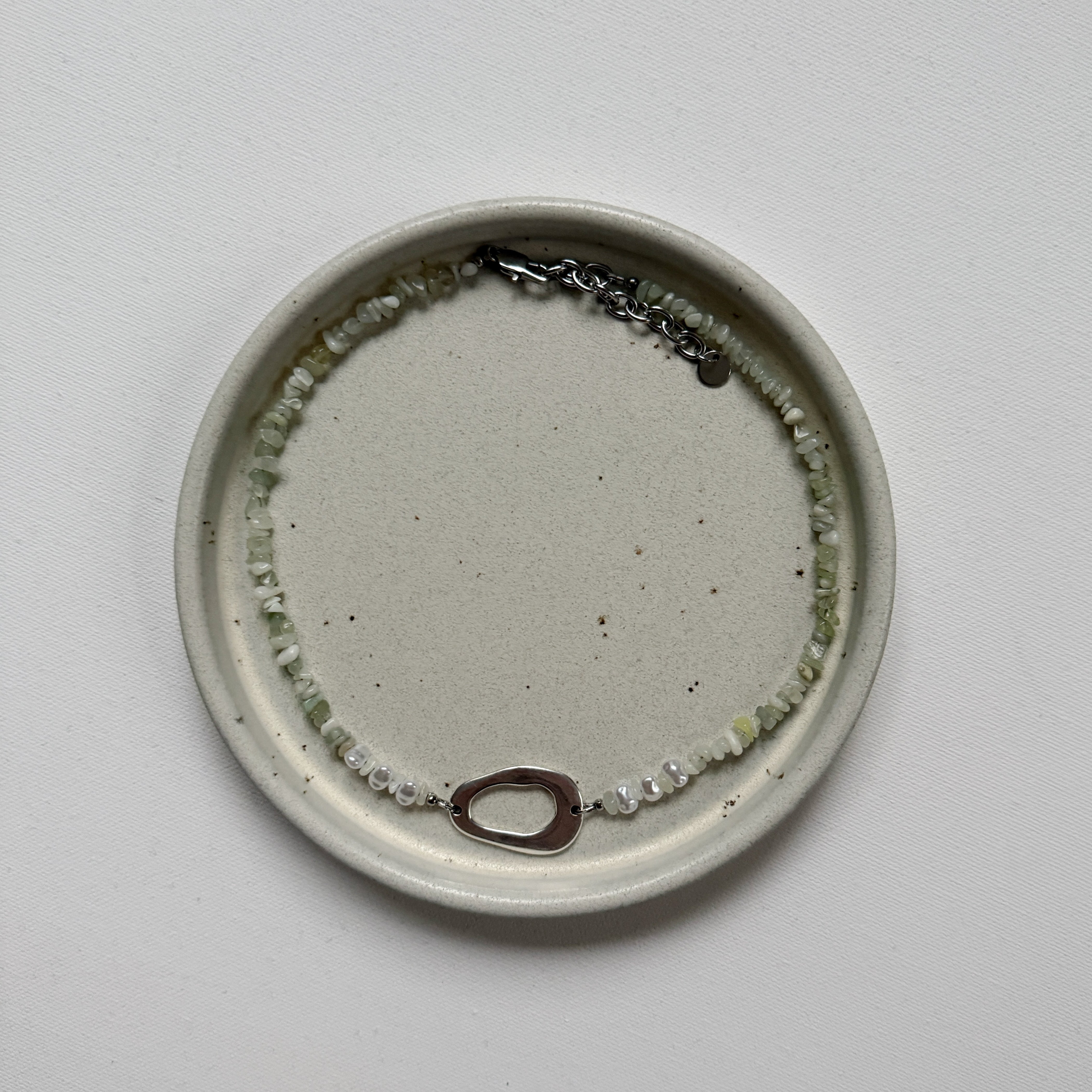 Stone Choker with Oval Spacer