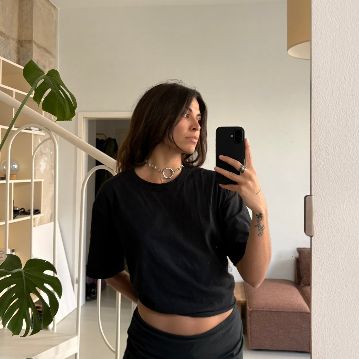 Metal Choker with Discs & Center Ring