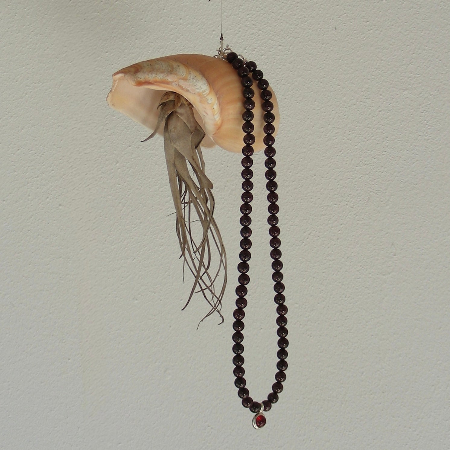 Salome - Garnet Necklace
