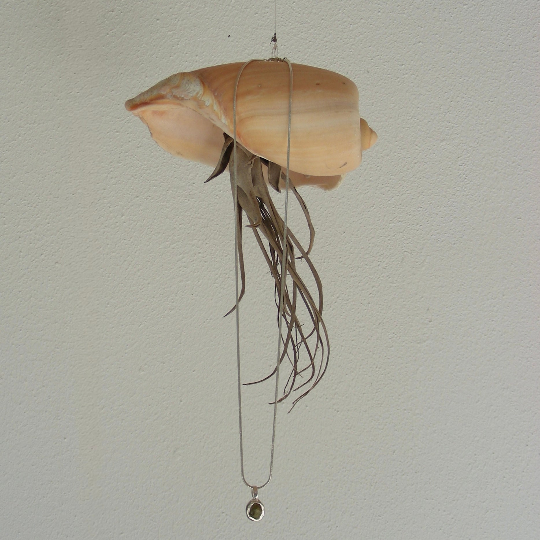 Isa - Olivine Necklace