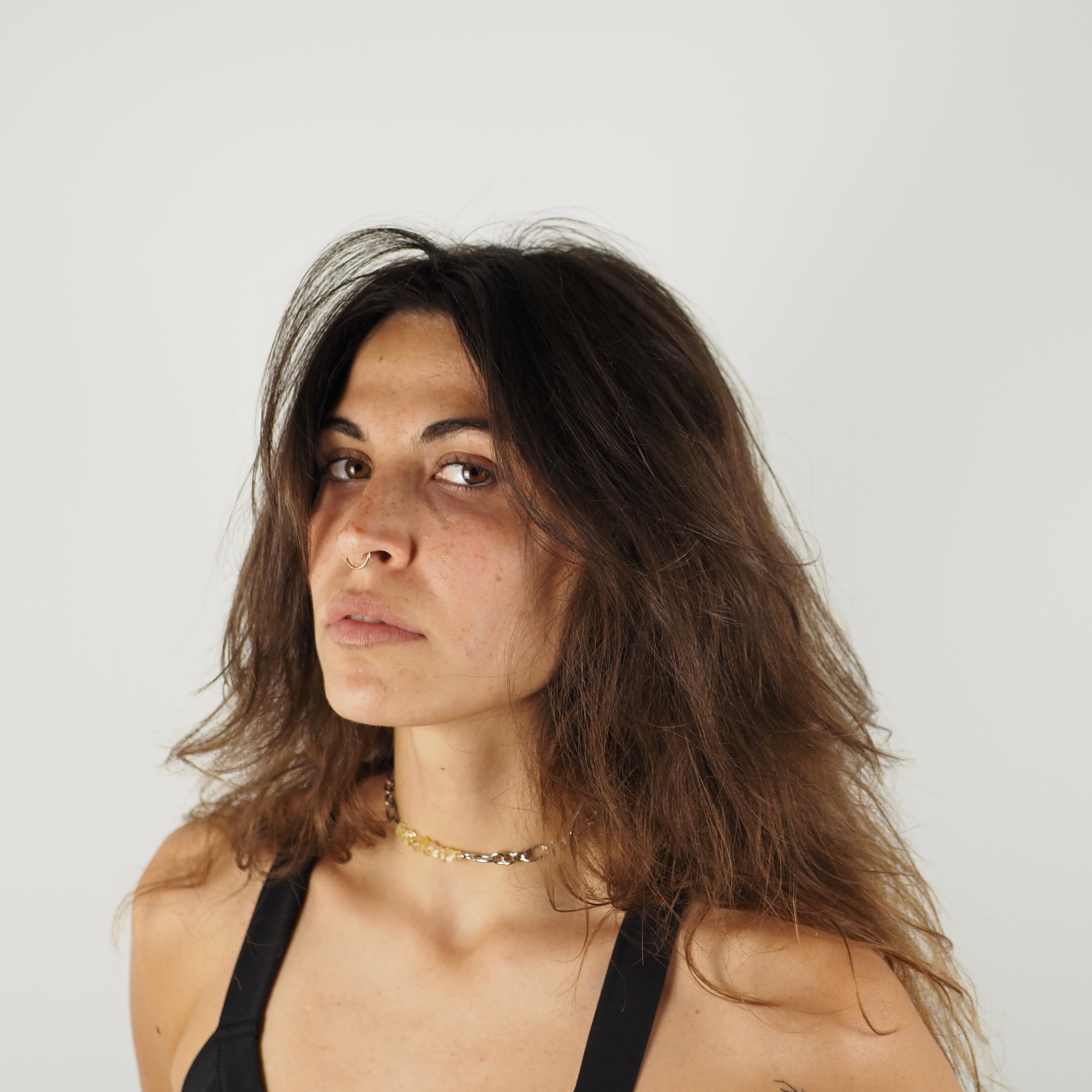 Metal Choker with Single Stone Detail