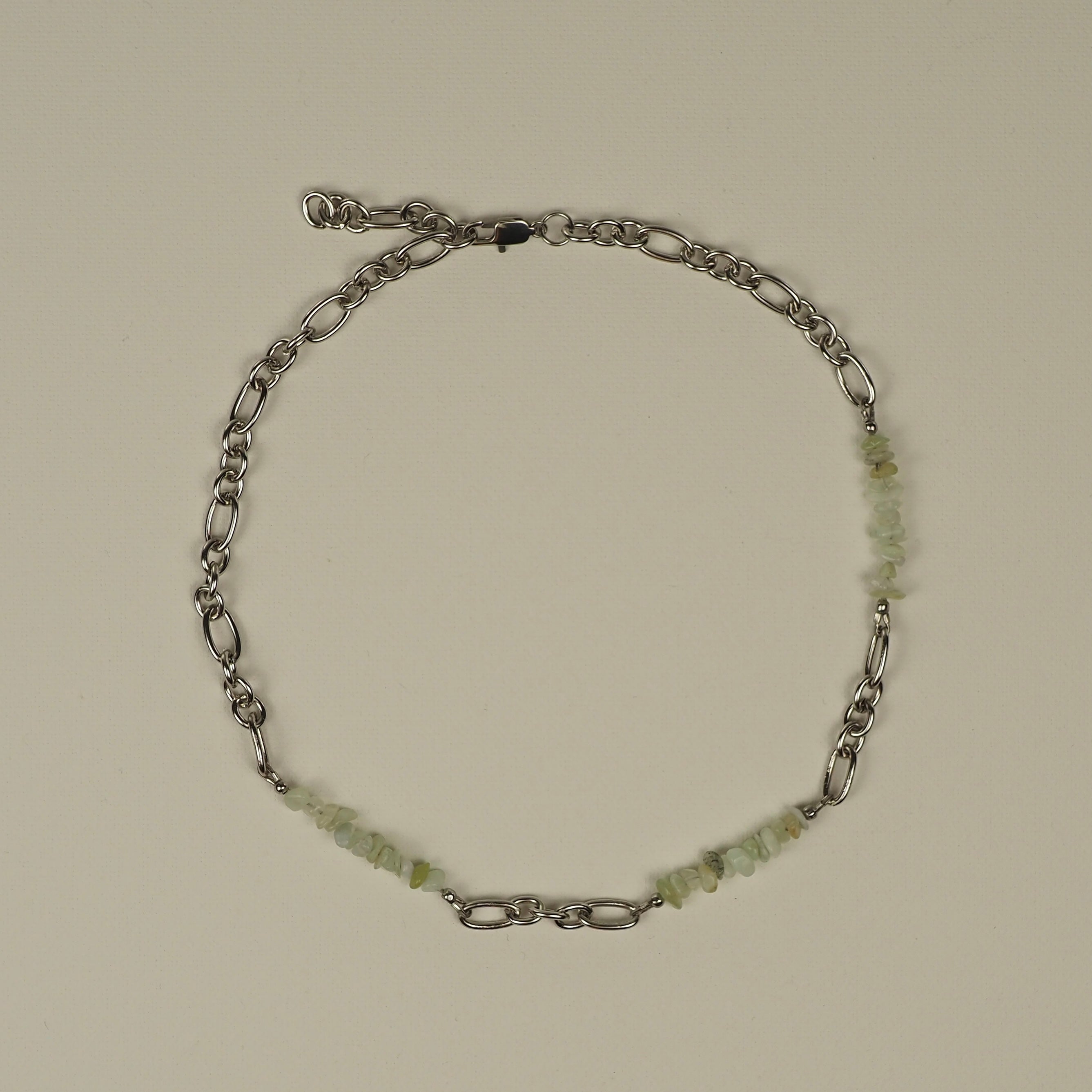Metal Choker with Triple Stone Detail