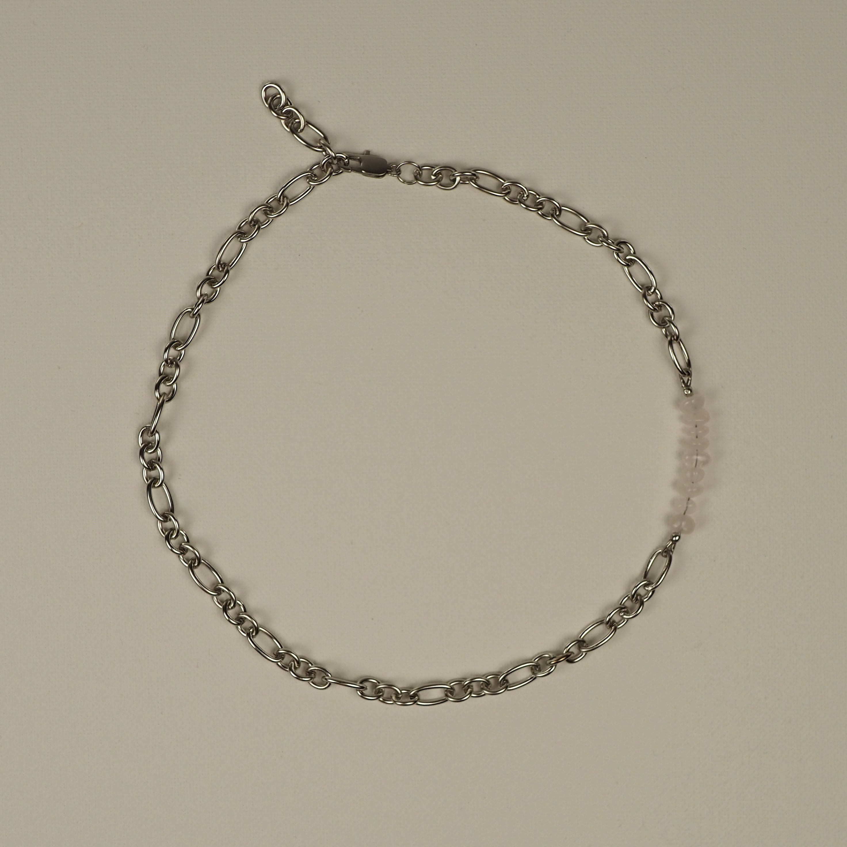 Metal Choker with Single Stone Detail